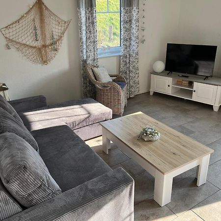 Oldenswort Ferienhaus-Hemmerdeich מראה חיצוני תמונה